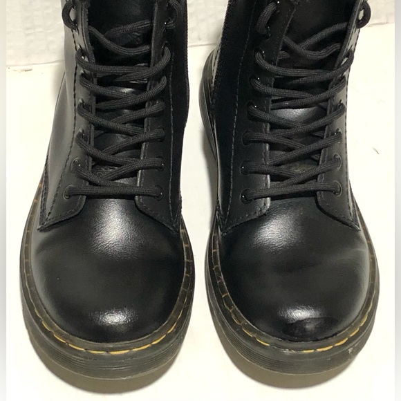 Dr Doc Marten’s Zavala J Black Boots - Picture 4 of 10